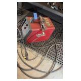 LINCOLN Electric 33V welder