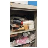 TENNSCO 2-door metal storage cabinet