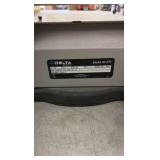 DELTA 40-570, 16-inch variable-speed scroll saw