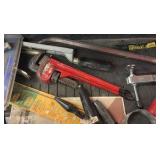 8-DRAWER Tool Chest w/ bottom drawer of tools