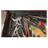 8-DRAWER Tool Chest w/ bottom drawer of tools