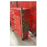 8-DRAWER Tool Chest w/ bottom drawer of tools