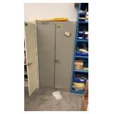 TENNSCO 2-door metal storage cabinet