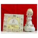 Precious moments 1983 Sending you a rainbow number E-9288