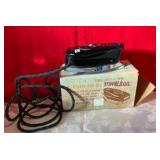Vintage Toastmaster steam and dry travel iron Model 409