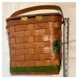 Putney Vermont Basketville Purse woven Wood Handle Wicker Basket