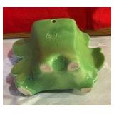 Vintage green pottery leaf shaped wall pocket