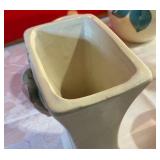 Group of Mccoy pottery, vases Purinton