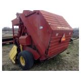 851 New Holland Round Baler