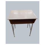 Three Adjustable Desk with Lift-Top Storage – Compact & Functional