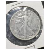 1943 US WALKING LIBERTY HALF DOLLAR
