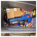 Large Lot of Nerf Guns and Ammo :: One bid takes all!