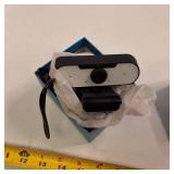 Autofocus HD Video Webcam features a built-in stereo microphone,