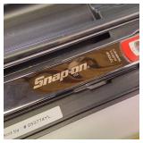 Snap-on TQR250E, a 1/2-inch drive adjustable click-type torque wrench