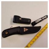 Lot of two folding knives