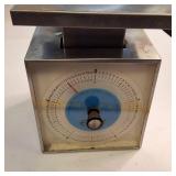 Vintage stainless steel Edlund Model SR-5 portion control kitchen scale with a 5-pound capacity.