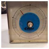 Vintage stainless steel Edlund Model SR-5 portion control kitchen scale with a 5-pound capacity.