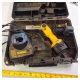 DEWALT 18V Cordless Power Tool Combo Kit