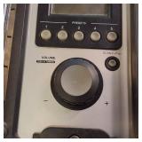 Makita XRM02 job site radio