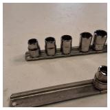 Snap-on metric sockets w/rails