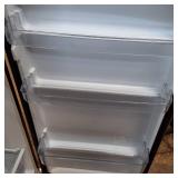 Vissani Top Freezer Mid sized Refrigerator in a stainless steel look - Model #MDFF7SS