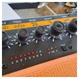Orange Crush bass amplifier 50 watt NICE AMP!