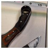 Lot of 2 Fixed Blade Knives: Damascus Steel Karambit & Vintage Stacked Leather Hunter