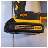 DEWALT 20V MAX XR 18-Gauge Cordless Brad Nailer (DCN680) with 2.0Ah Battery