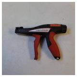 HellermannTyton EVO 9, an industrial-grade manual tensioning and cut-off tool