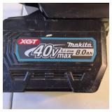 Makita DC40RA 40V max XGT® Rapid Optimum Charger paired with a Makita BL4080F 40V max XGT® 8.0Ah Battery