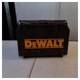 DeWalt DW411 1/4 Sheet Palm Grip Sander with Carrying Case