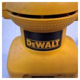 DeWalt DW411 1/4 Sheet Palm Grip Sander with Carrying Case