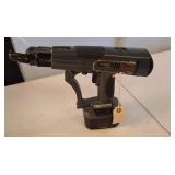 Senco DuraSpin DS202-14V 14.4V cordless auto-feed screwdriver.