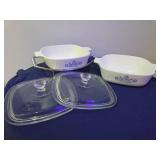 Corning Ware bakes w/ lids and stand