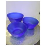 3 Piece Anchor Hocking Frosted Blue Glass Measuring Bowls