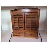 Vintage 1956 Guild Model 484 "Spice Chest" AM Tube Radio