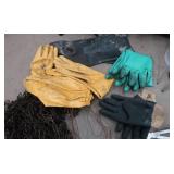 HUGE TRAPPING LOT / DOUBLE BURNER PROPANE COOKER