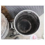 HUGE TRAPPING LOT / DOUBLE BURNER PROPANE COOKER