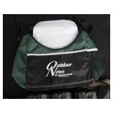 3 TRAIL CAMS AND AN OUTDOOR BAG