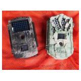 3 TRAIL CAMS WITH ORANGE BAG