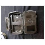 3 TRAIL CAMS WITH ORANGE BAG