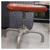 OTTER PRO ICE FISHING SLED, WITH CHAIR