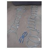 2 NEW TRUCK TIRE CHAINS
