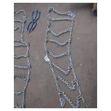 2 NEW TRUCK TIRE CHAINS