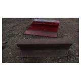 2 HEAVY DUTY ANVILS
