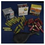 LARGE LOT OF VINTAGE POWDER AND SHOT FLASK, AND AMMO