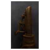 LARGE LOT OF VINTAGE POWDER AND SHOT FLASK, AND AMMO