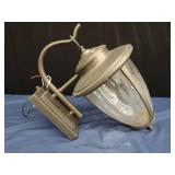 LARGE OUTDOOR LIGHT
