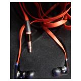 BEATS BY DR. DRE MONSTER TOUR (FIRST GENERATION)