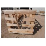 18 Station Wood Construction Livestock Feed Bunker